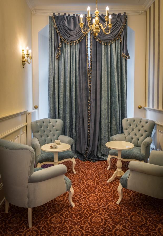 Hotel Amts-Apotheke リンブルク・アン・デア・ラーン エクステリア 写真